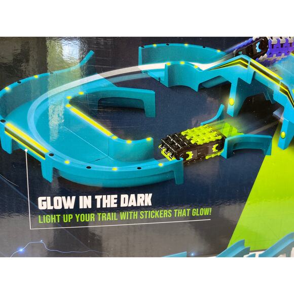 Power Treads All terrain Glow In The Dark 70 Piece Courses Tracks New Damaged Bx - Picture 2 of 10